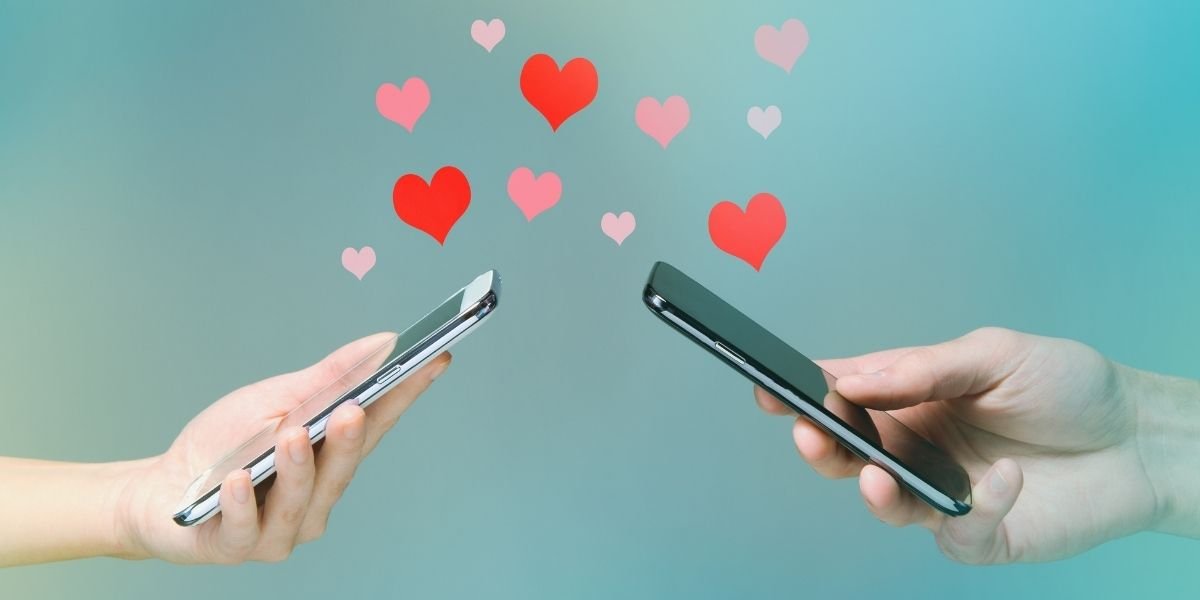 Read more about the article Maintain your sex life in a long-distance relationship (LDR)