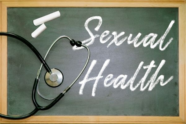 Can I use Vaseline as lube for a dildo? 3 damage sexual health Can I use Vaseline as lube for a dildo?