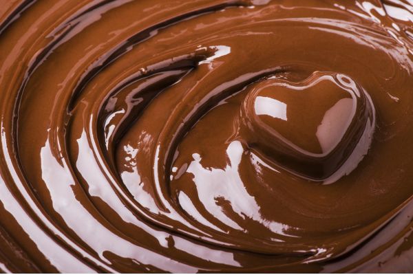 How to suck boobs? 16 tips to do it awesomely! 2 chocolate How to suck boobs? 16 tips to do it awesomely!