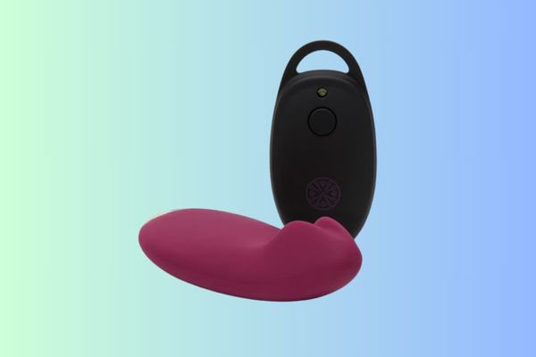 Butterfly Vibrators: Hands-Free Pleasure That’ll Have You Flying High 3 Butterfly vibrator 2 Butterfly Vibrators: Hands-Free Pleasure That’ll Have You Flying High